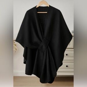 The Fleece Drape Shawl By:The Fleece Company Black
